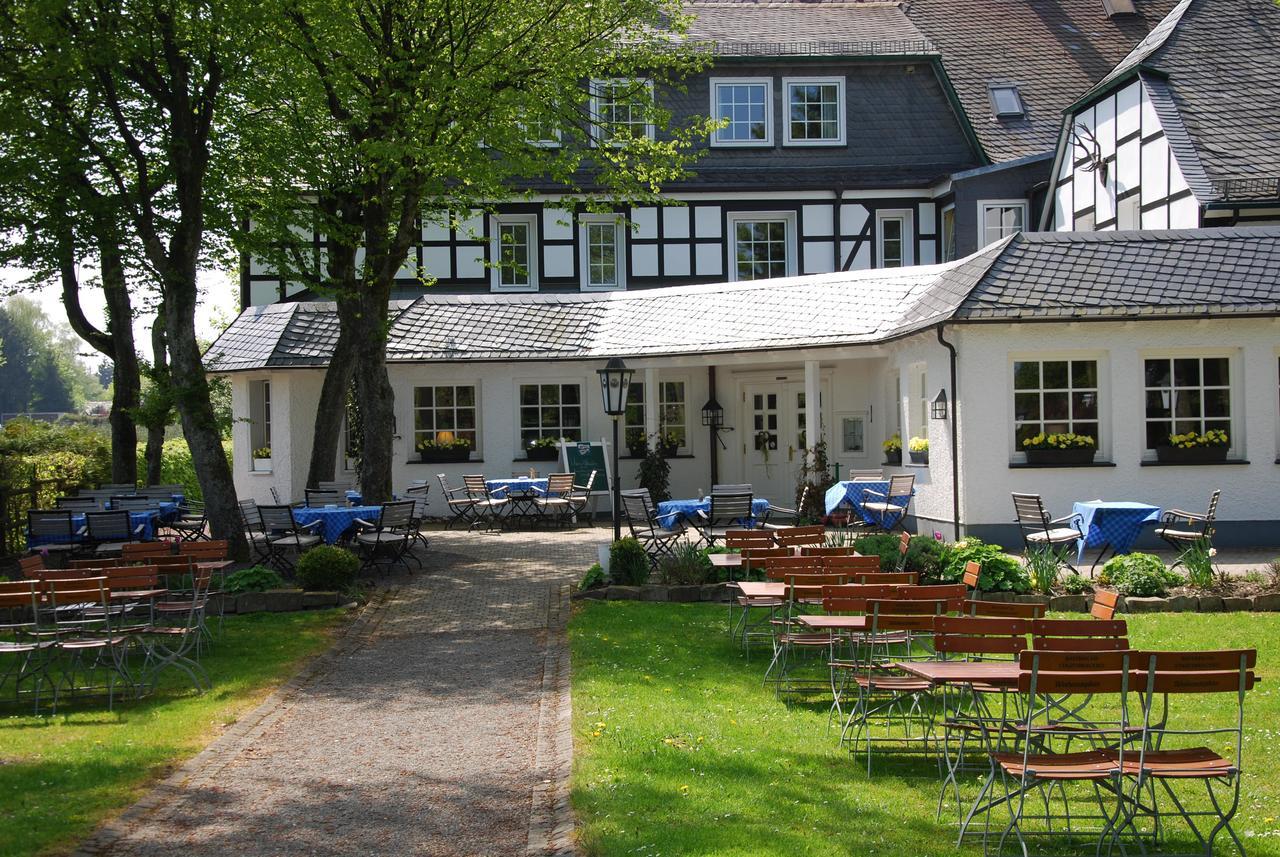 Hotel Waldhaus Foeckinghausen Bestwig Exterior photo
